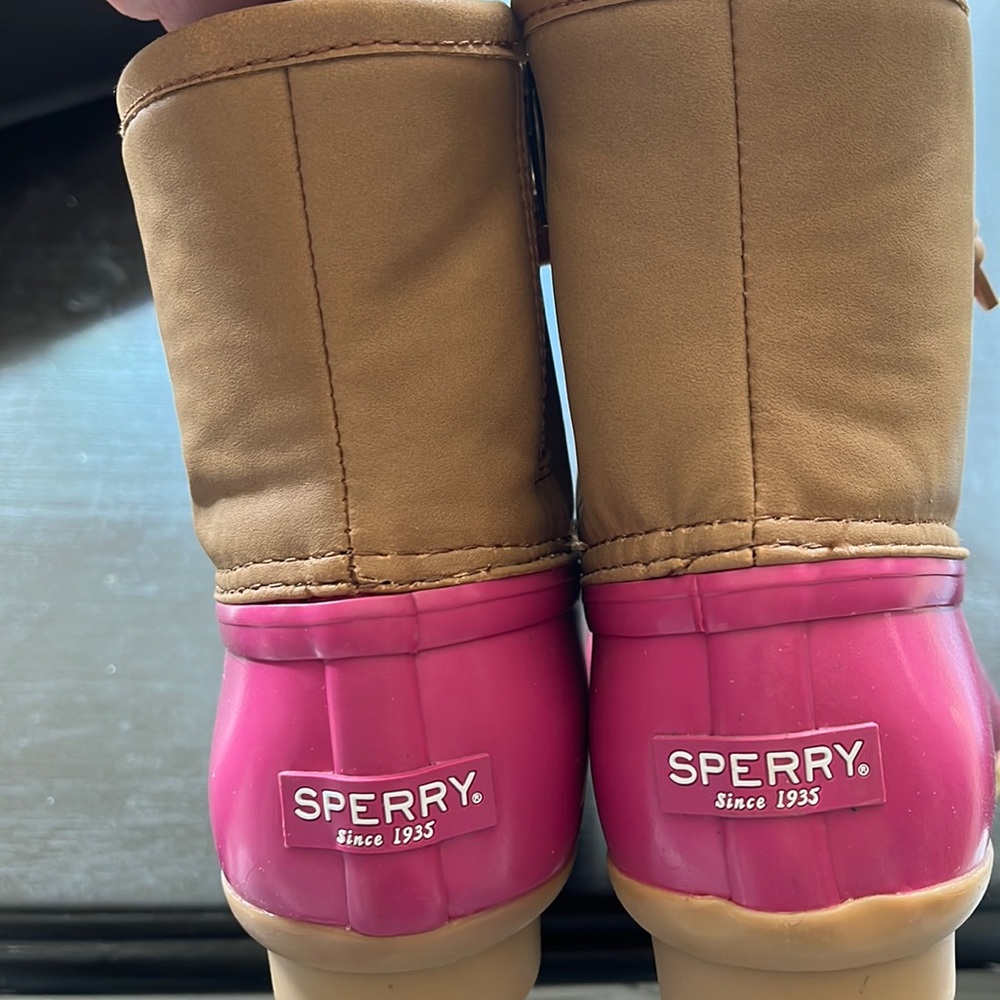 Kids Sperry muck boots